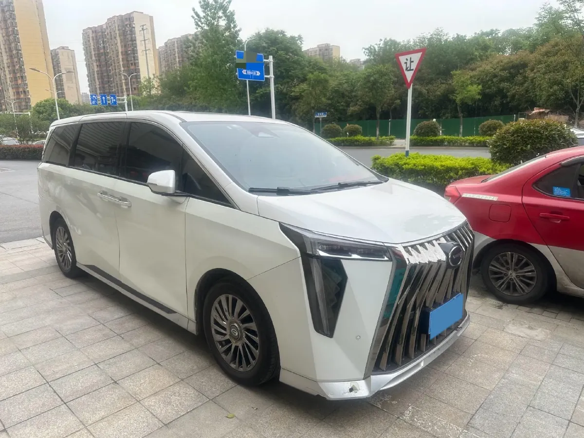 2023 GAC Trumpchi M8 2.0T 252HP L4 8AT,autocango,china used car exporter,china ev exporter,chinese used car exporter,chinese used ev exporter