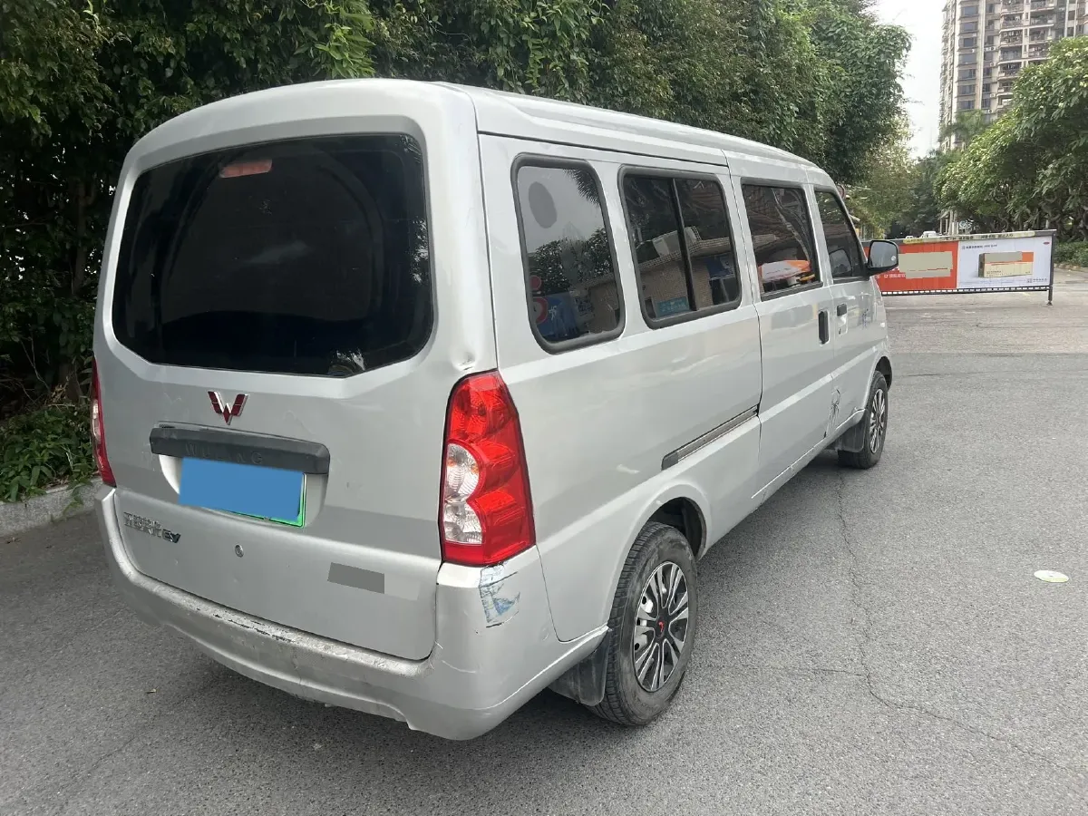 2022 WuLing RongGuang Mini Truck EV BEV 41.5KWH,autocango,china used car exporter,china ev exporter,chinese used car exporter,chinese used ev exporter