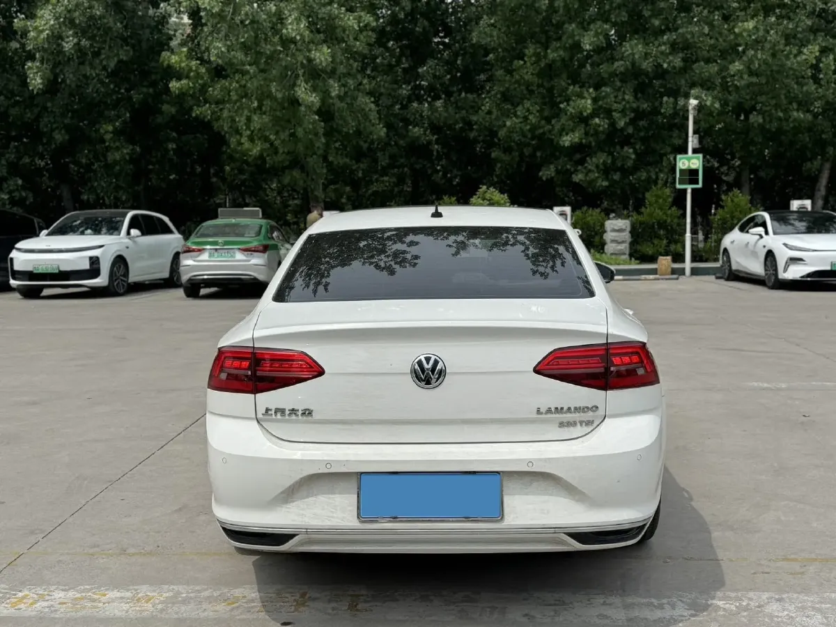 2019 Volkswagen Lamando 1.4T 131HP L4 7DCT,autocango,china used car exporter,china ev exporter,chinese used car exporter,chinese used ev exporter
