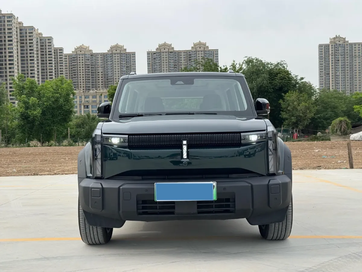 2024 Dongfeng RuiQi 7 2.0T 228HP L4 8AT,autocango,china used car exporter,china ev exporter,chinese used car exporter,chinese used ev exporter