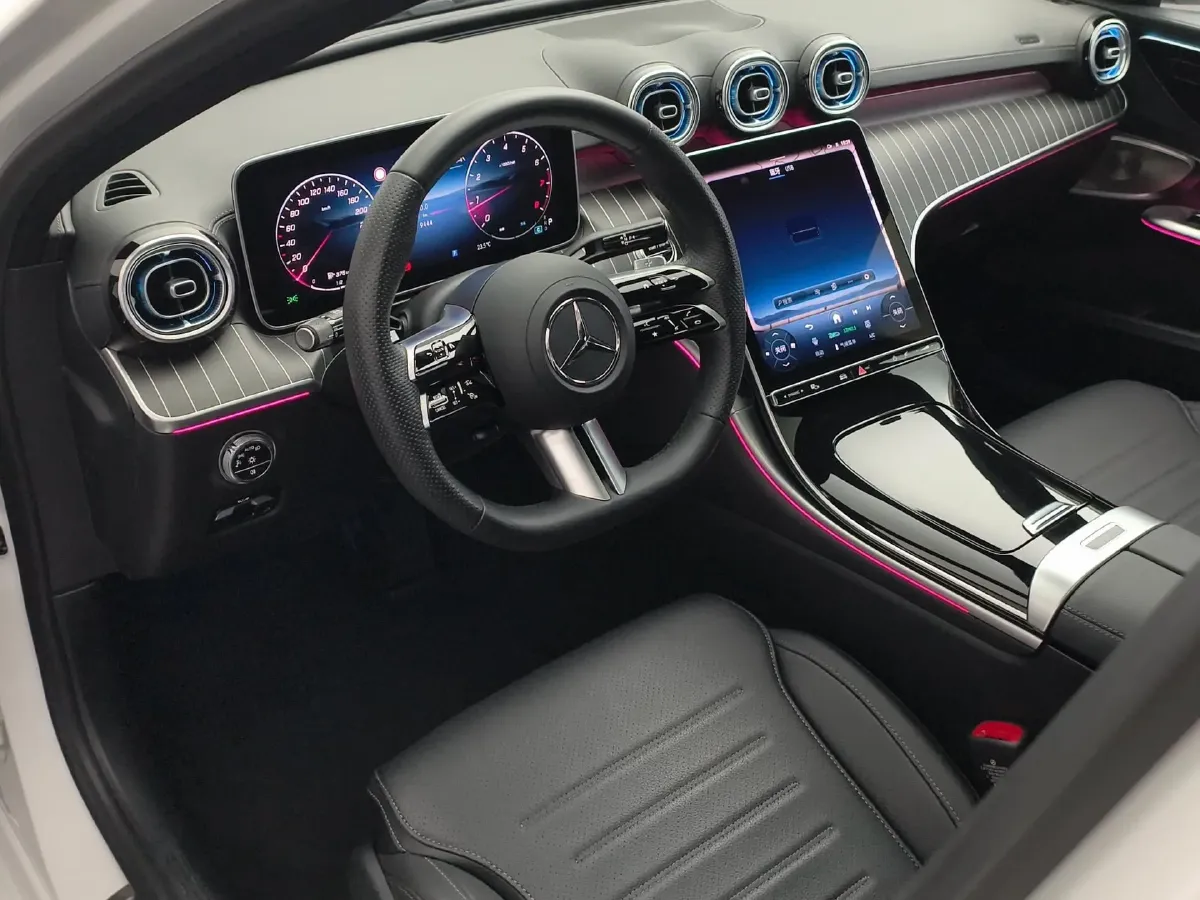 2025 Mercedes-Benz C Class 1.5T 204HP L4 9AT,autocango,china used car exporter,china ev exporter,chinese used car exporter,chinese used ev exporter