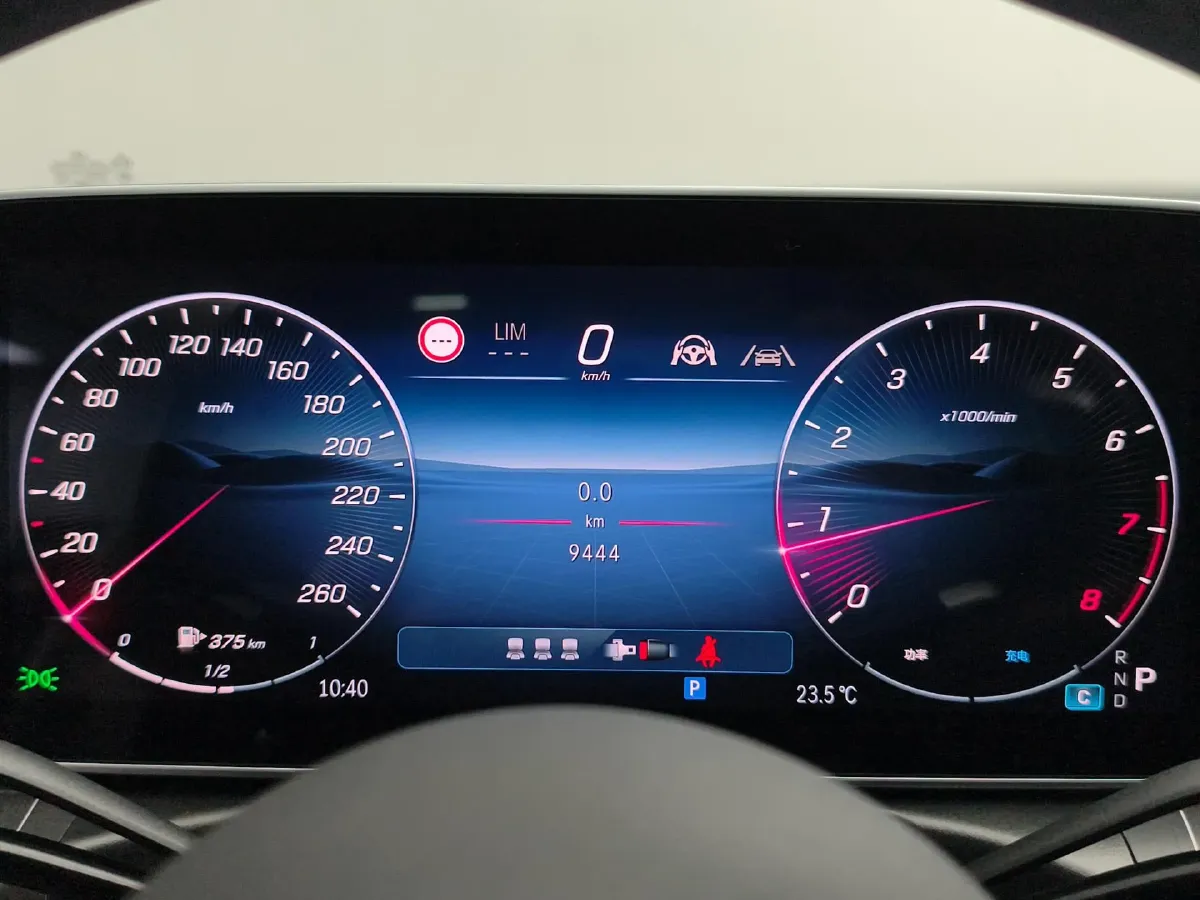 2025 Mercedes-Benz C Class 1.5T 204HP L4 9AT,autocango,china used car exporter,china ev exporter,chinese used car exporter,chinese used ev exporter