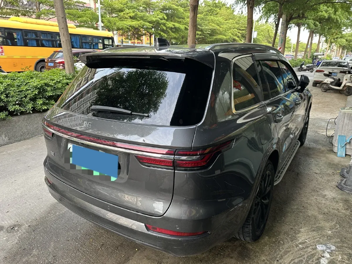 2021 Li ONE Range Extended 131HP REEV 40.5KWH,autocango,china used car exporter,china ev exporter,chinese used car exporter,chinese used ev exporter
