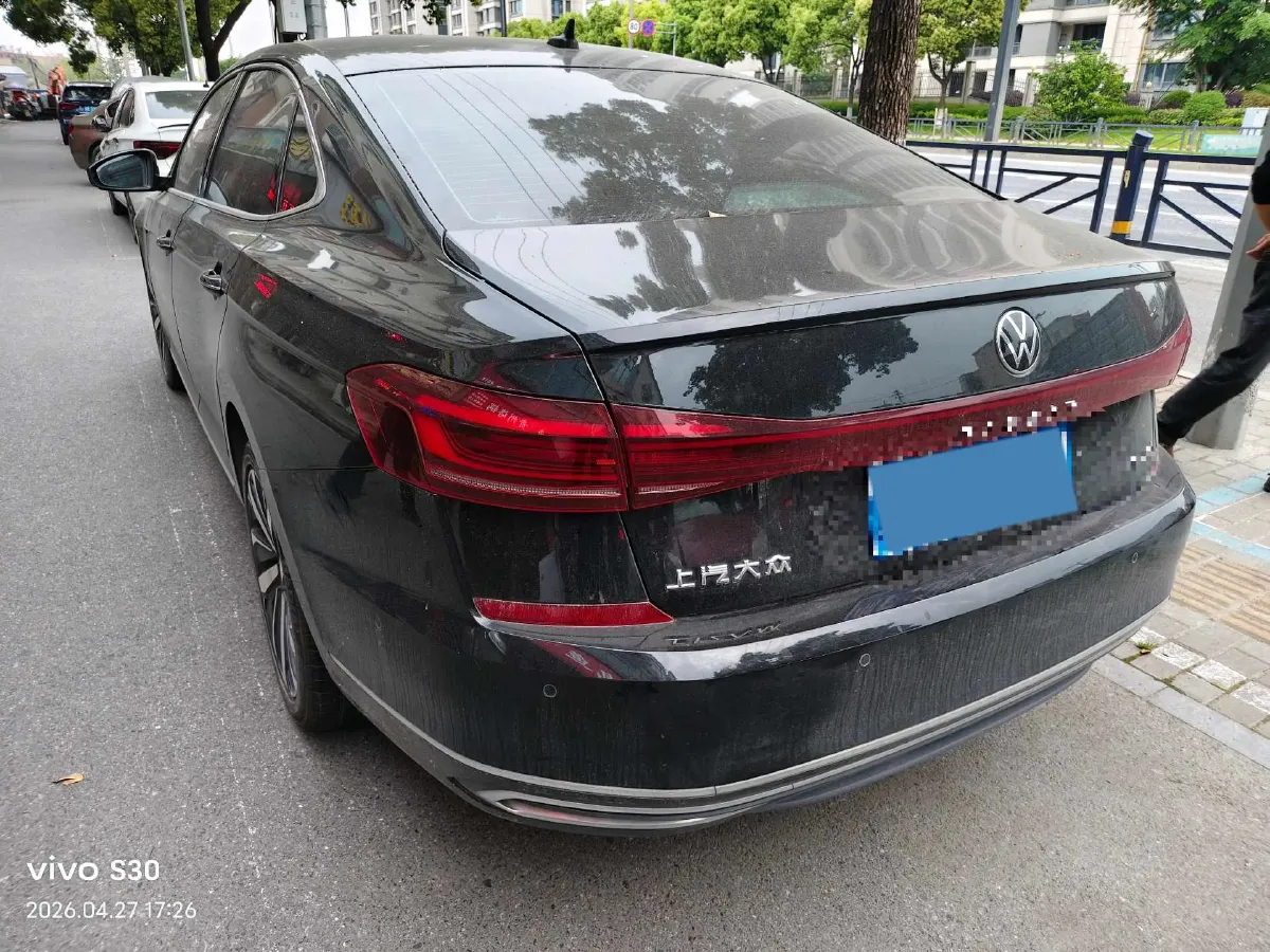 2023 Volkswagen Passat 2.0T 186HP L4 7DCT,autocango,china used car exporter,china ev exporter,chinese used car exporter,chinese used ev exporter