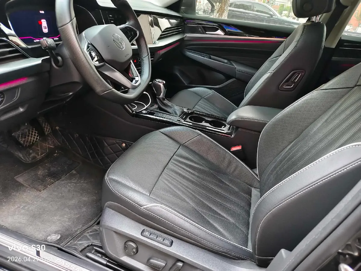 2023 Volkswagen Passat 2.0T 186HP L4 7DCT,autocango,china used car exporter,china ev exporter,chinese used car exporter,chinese used ev exporter