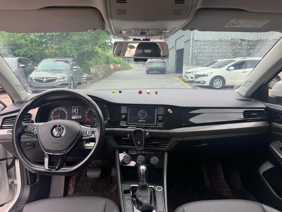 2020 Volkswagen Bora 1.5L 113HP L4 6AT,autocango,china used car exporter,china ev exporter,chinese used car exporter,chinese used ev exporter