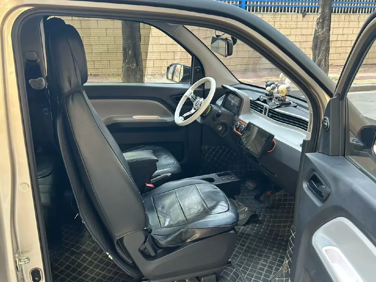 2020 WuLing HongGuang MINI EV BEV 13.8KWH,autocango,china used car exporter,china ev exporter,chinese used car exporter,chinese used ev exporter