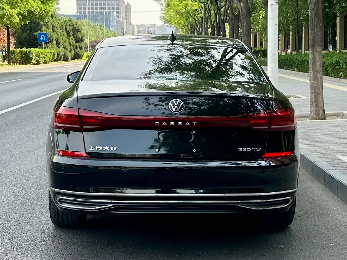2023 Volkswagen Passat 2.0T 186HP L4 7DCT,autocango,china used car exporter,china ev exporter,chinese used car exporter,chinese used ev exporter