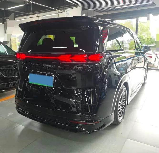 2024 Denza D9 1.5T 139HP L4 E-CVT PHEV 40KWH,autocango,china used car exporter,china ev exporter,chinese used car exporter,chinese used ev exporter