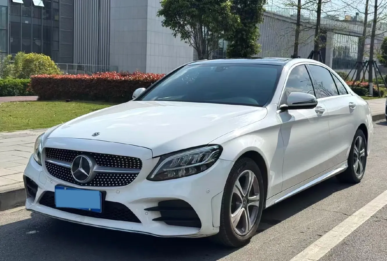 2021 Mercedes-Benz C Class 1.5T 184HP L4 9AT,autocango,china used car exporter,china ev exporter,chinese used car exporter,chinese used ev exporter
