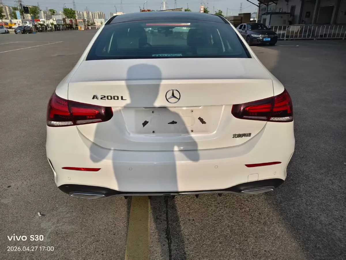 2020 Mercedes-Benz A Class 1.3T 163HP L4 7DCT,autocango,china used car exporter,china ev exporter,chinese used car exporter,chinese used ev exporter