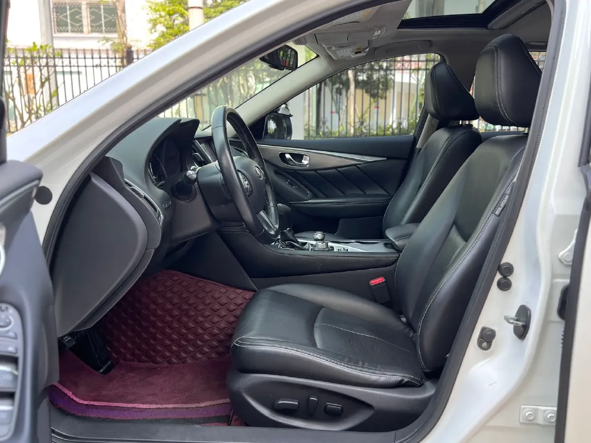 2016 Infiniti Q50L 2.0T 211HP L4 7AT,autocango,china used car exporter,china ev exporter,chinese used car exporter,chinese used ev exporter