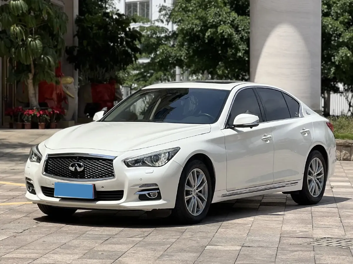 2016 Infiniti Q50L 2.0T 211HP L4 7AT,autocango,china used car exporter,china ev exporter,chinese used car exporter,chinese used ev exporter