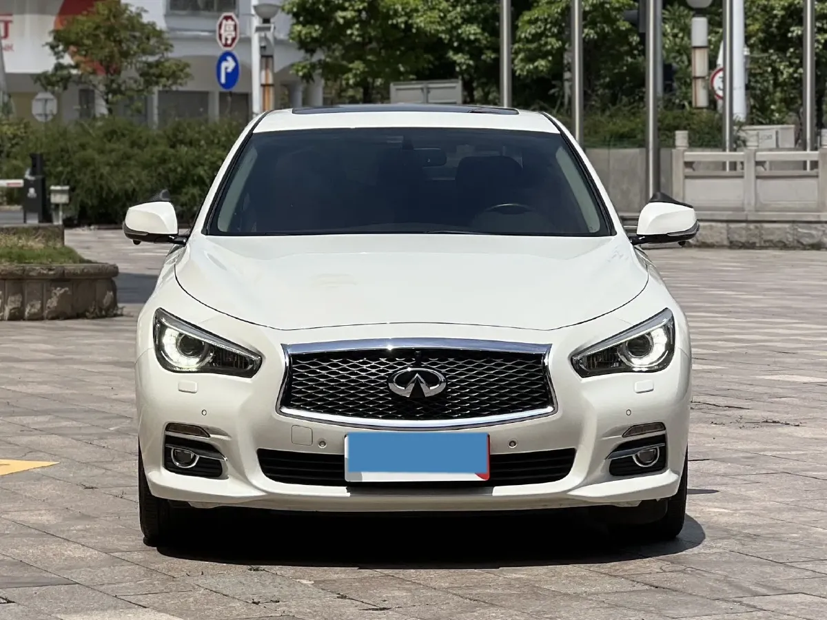 2016 Infiniti Q50L 2.0T 211HP L4 7AT,autocango,china used car exporter,china ev exporter,chinese used car exporter,chinese used ev exporter