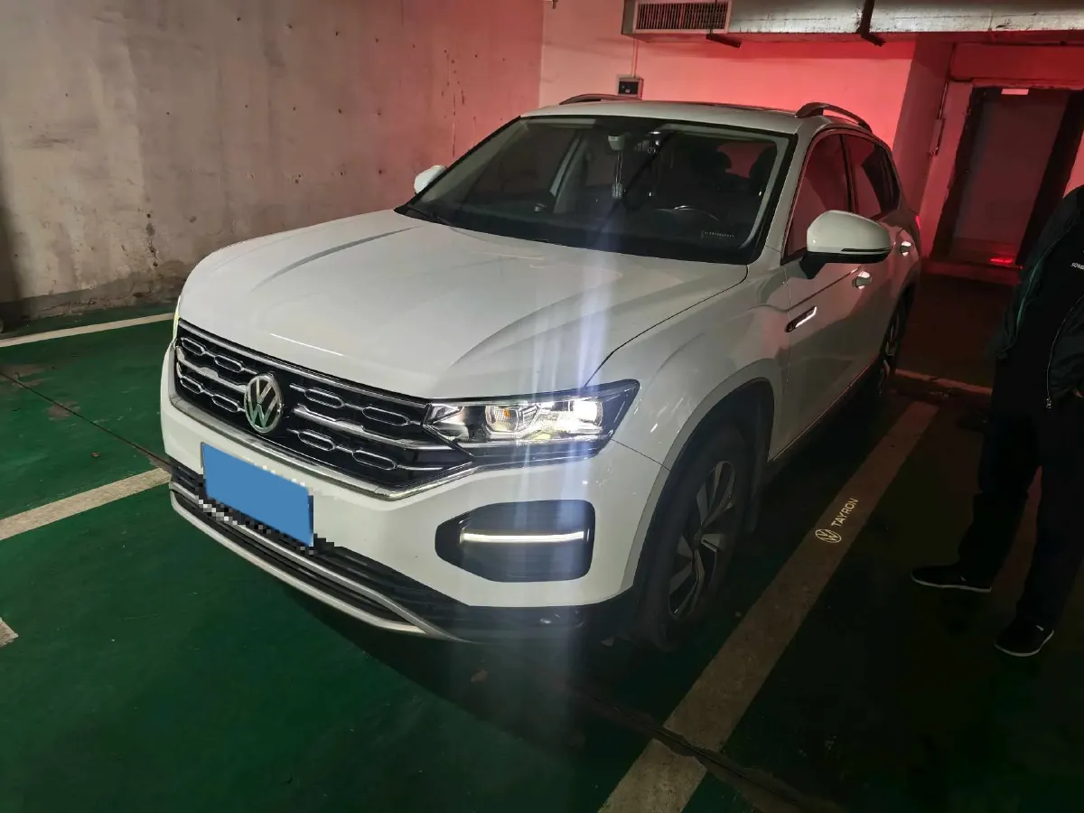2020 Volkswagen Tayron 2.0T 186HP L4 7DCT,autocango,china used car exporter,china ev exporter,chinese used car exporter,chinese used ev exporter