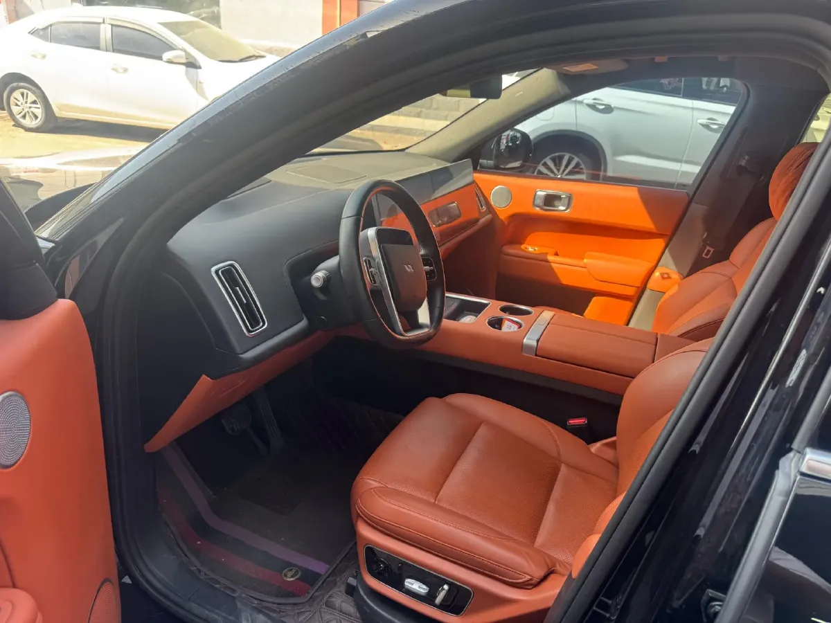 2023 Li L7 Range Extended 154HP REEV 40.9KWH,autocango,china used car exporter,china ev exporter,chinese used car exporter,chinese used ev exporter