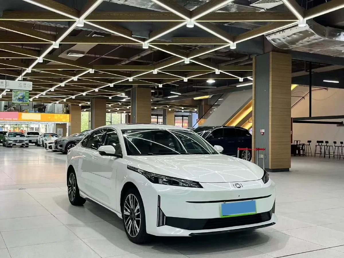 2024 ChangAn QiYuan A05 1.5L 110HP L4 E-CVT PHEV 18.99KWH,autocango,china used car exporter,china ev exporter,chinese used car exporter,chinese used ev exporter