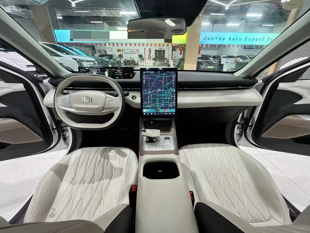 2024 ChangAn QiYuan A05 1.5L 110HP L4 E-CVT PHEV 18.99KWH,autocango,china used car exporter,china ev exporter,chinese used car exporter,chinese used ev exporter