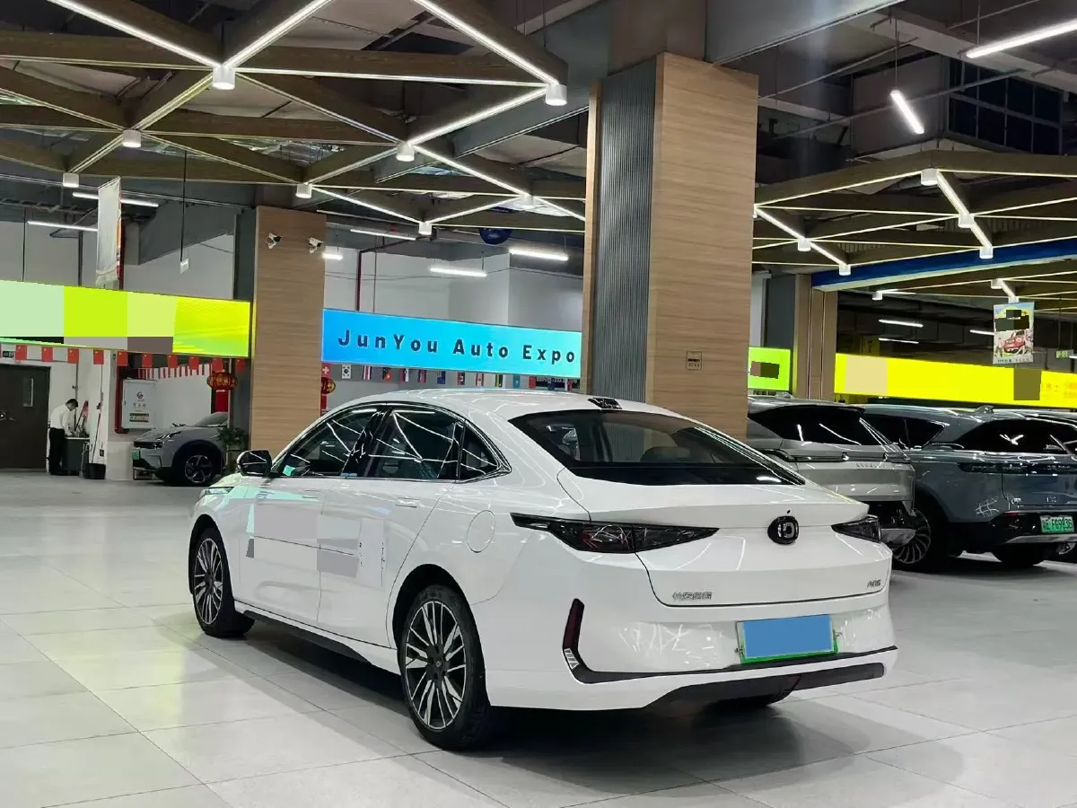 2024 ChangAn QiYuan A05 1.5L 110HP L4 E-CVT PHEV 18.99KWH,autocango,china used car exporter,china ev exporter,chinese used car exporter,chinese used ev exporter