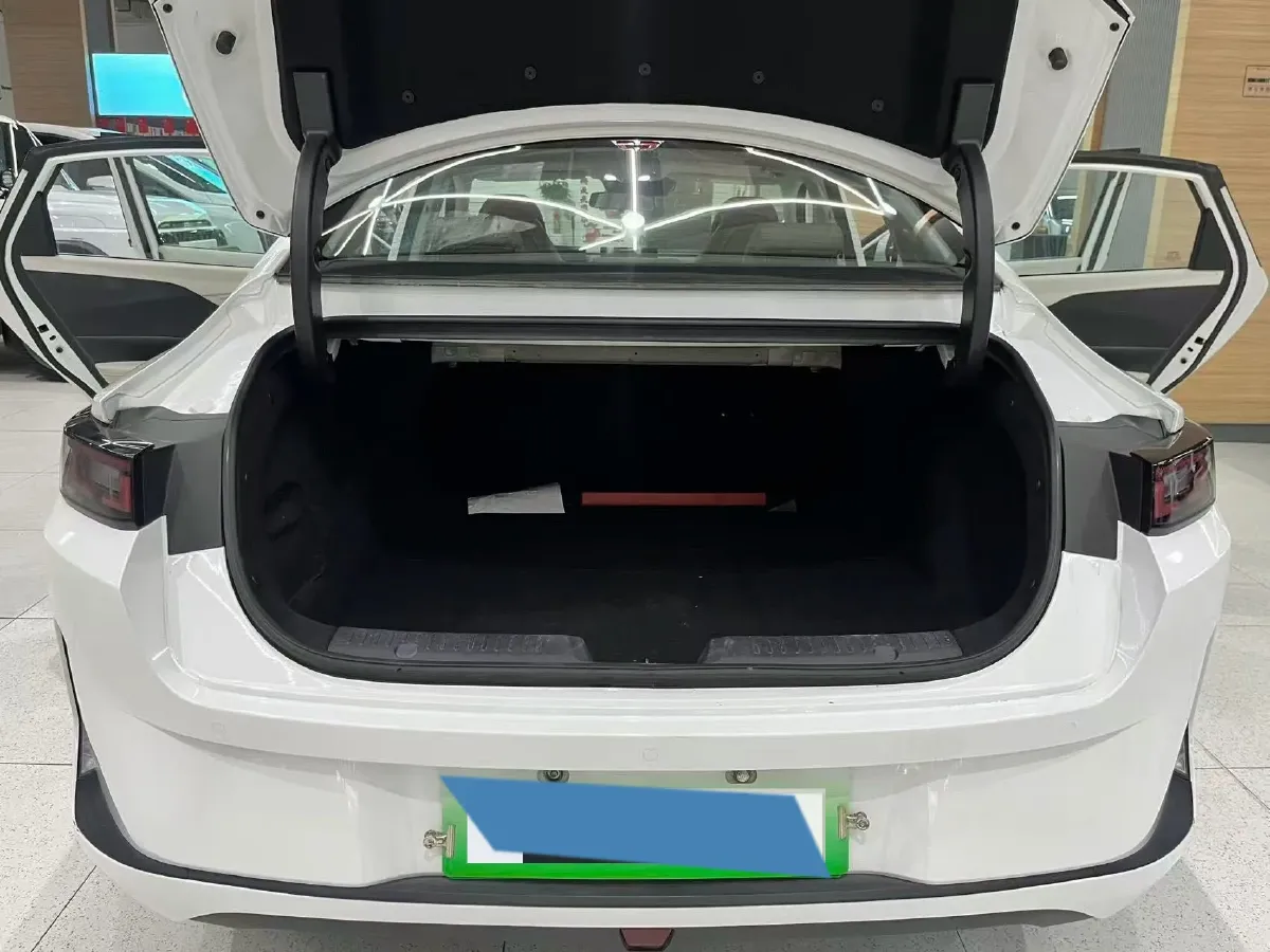 2024 ChangAn QiYuan A05 1.5L 110HP L4 E-CVT PHEV 18.99KWH,autocango,china used car exporter,china ev exporter,chinese used car exporter,chinese used ev exporter