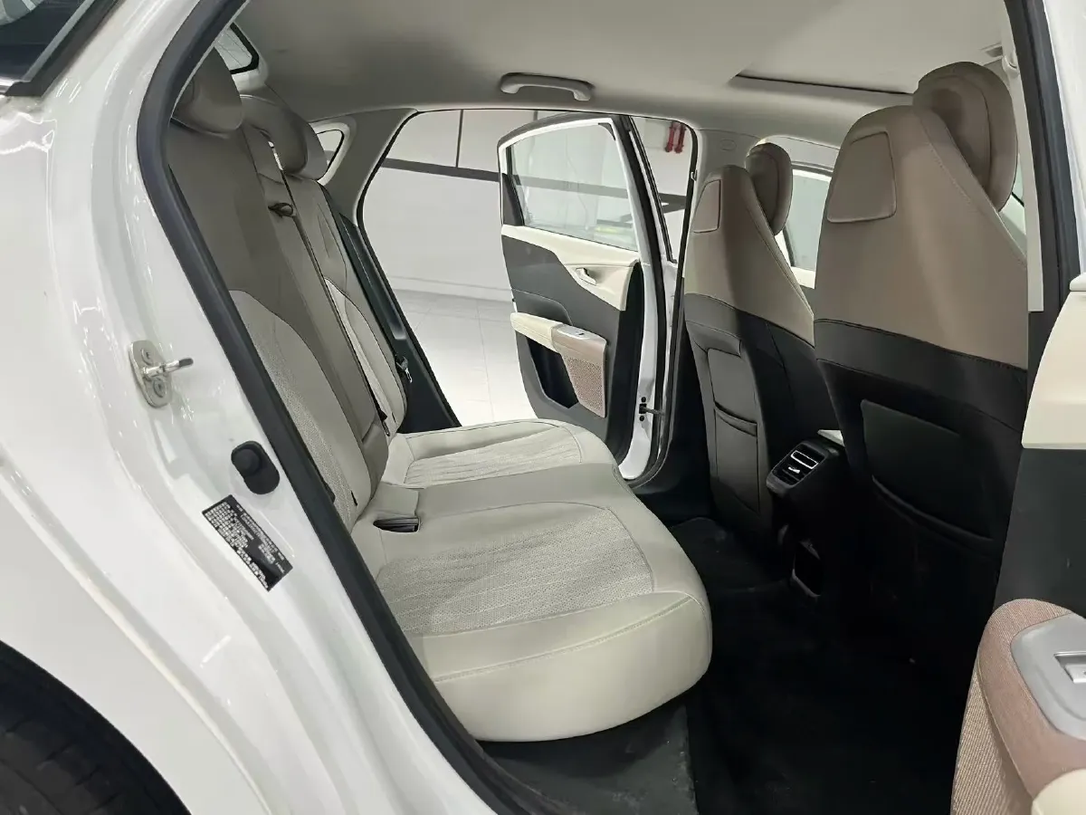 2024 ChangAn QiYuan A05 1.5L 110HP L4 E-CVT PHEV 18.99KWH,autocango,china used car exporter,china ev exporter,chinese used car exporter,chinese used ev exporter