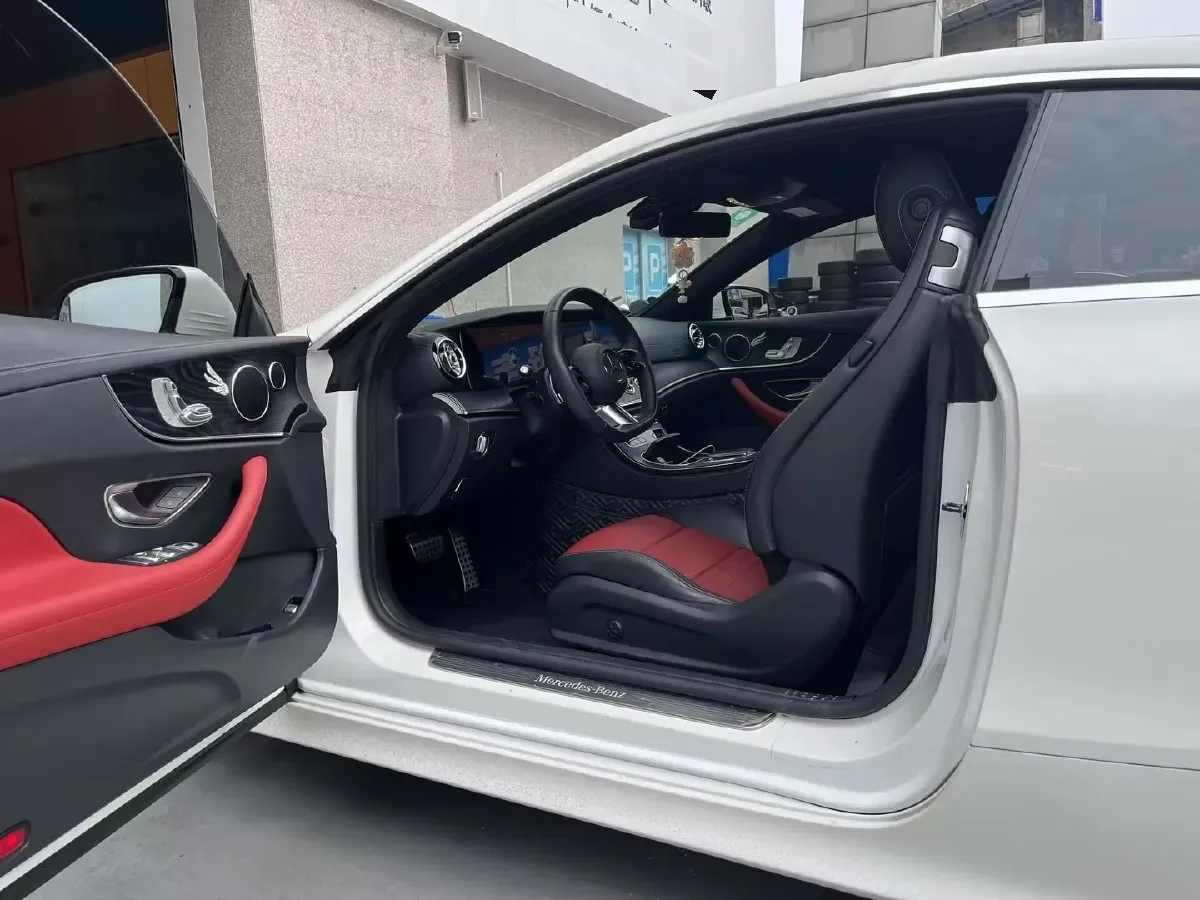 2023 Mercedes-Benz E Class 2.0T 197HP L4 9AT,autocango,china used car exporter,china ev exporter,chinese used car exporter,chinese used ev exporter