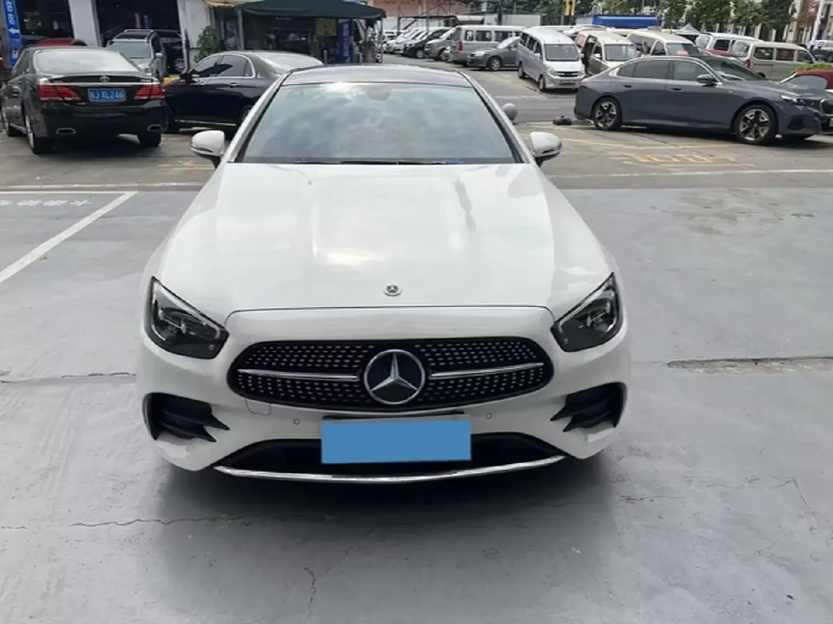 2023 Mercedes-Benz E Class 2.0T 197HP L4 9AT,autocango,china used car exporter,china ev exporter,chinese used car exporter,chinese used ev exporter
