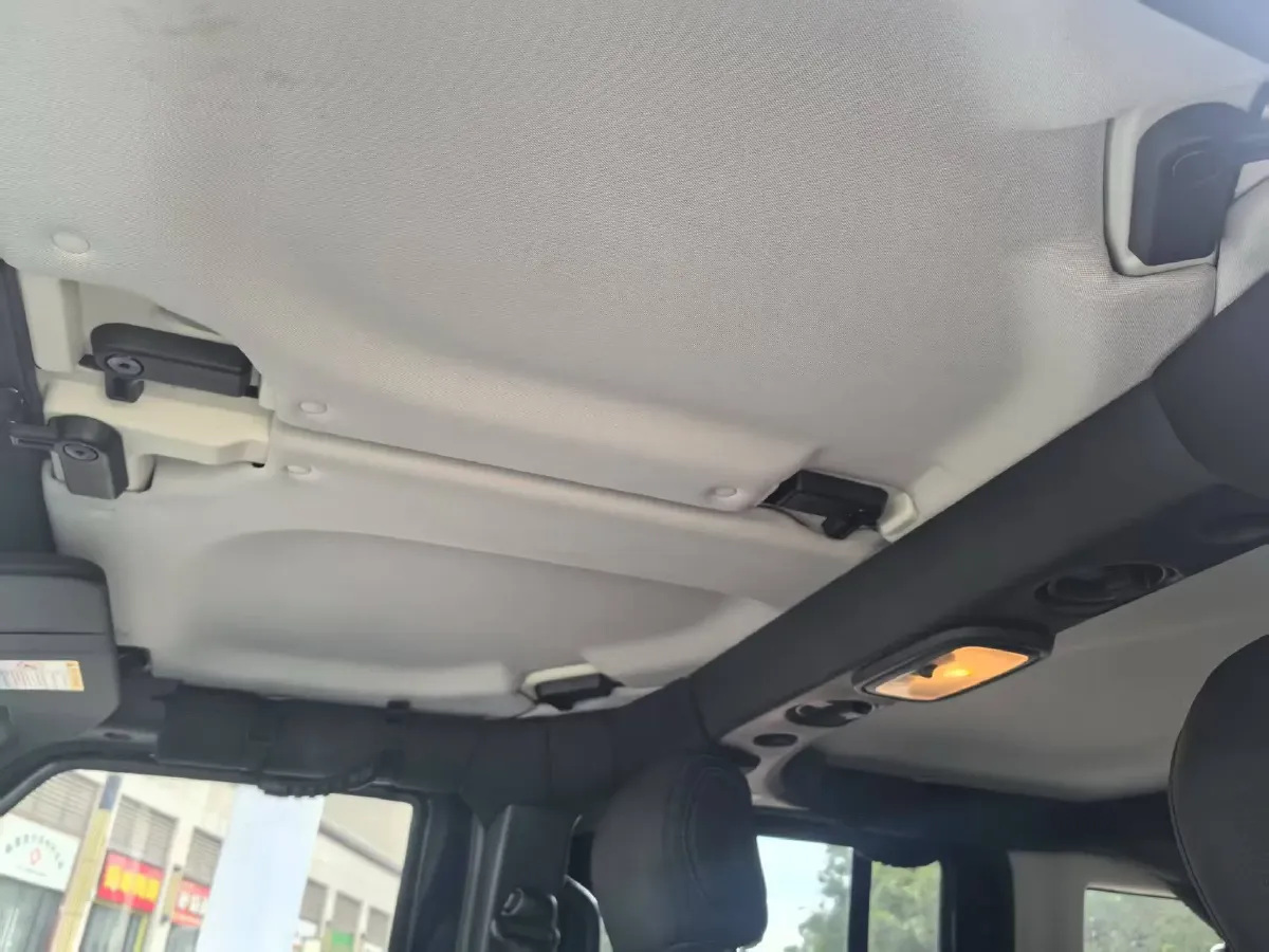 2023 Beijing BJ40 2.0T 224HP L4 8AT,autocango,china used car exporter,china ev exporter,chinese used car exporter,chinese used ev exporter