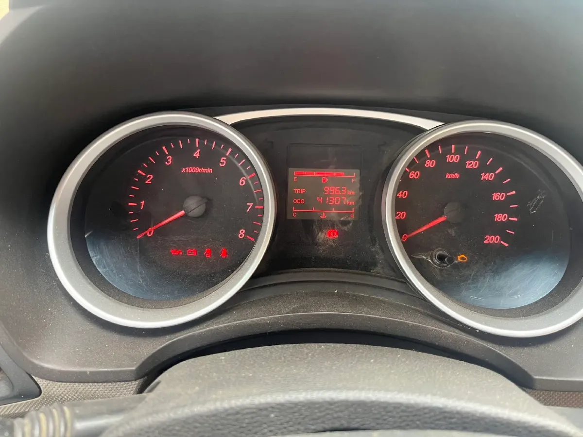 2019 WuLing HongGuang 1.5L 99HP L4 6MT,autocango,china used car exporter,china ev exporter,chinese used car exporter,chinese used ev exporter