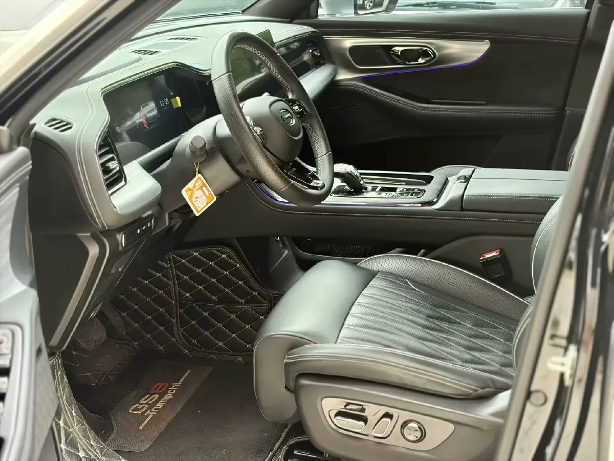 2022 GAC Trumpchi GS8 2.0T 190HP L4 E-CVT Hybrid,autocango,china used car exporter,china ev exporter,chinese used car exporter,chinese used ev exporter