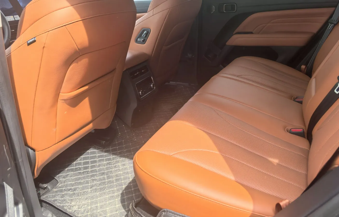 2024 Haval H9 2.0T 224HP L4 8AT,autocango,china used car exporter,china ev exporter,chinese used car exporter,chinese used ev exporter