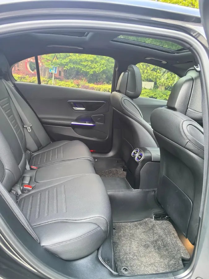 2024 Mercedes-Benz C Class 1.5T 204HP L4 9AT,autocango,china used car exporter,china ev exporter,chinese used car exporter,chinese used ev exporter