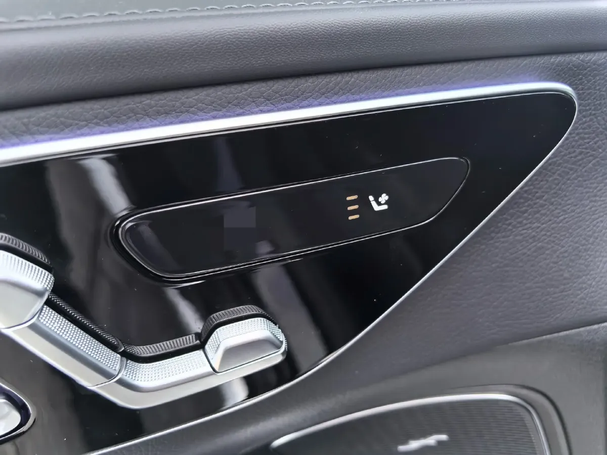 2024 Mercedes-Benz C Class 1.5T 204HP L4 9AT,autocango,china used car exporter,china ev exporter,chinese used car exporter,chinese used ev exporter