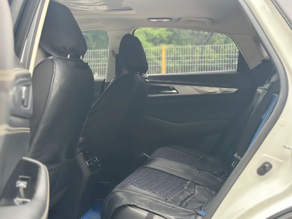 2019 ChangAn CS85 Coupe 1.5T 178HP L4 7DCT,autocango,china used car exporter,china ev exporter,chinese used car exporter,chinese used ev exporter