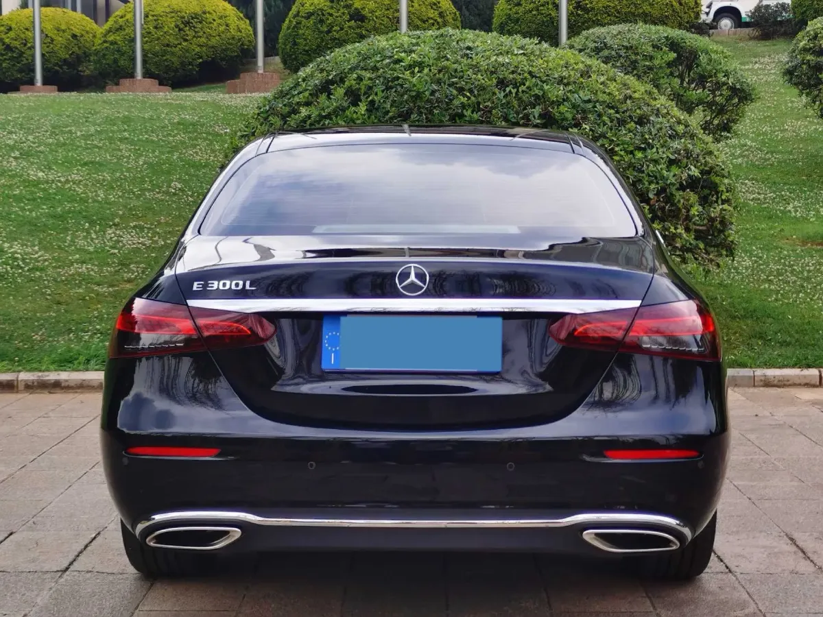 2023 Mercedes-Benz E Class 2.0T 258HP L4 9AT,autocango,china used car exporter,china ev exporter,chinese used car exporter,chinese used ev exporter