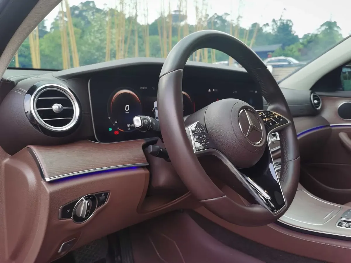 2023 Mercedes-Benz E Class 2.0T 258HP L4 9AT,autocango,china used car exporter,china ev exporter,chinese used car exporter,chinese used ev exporter