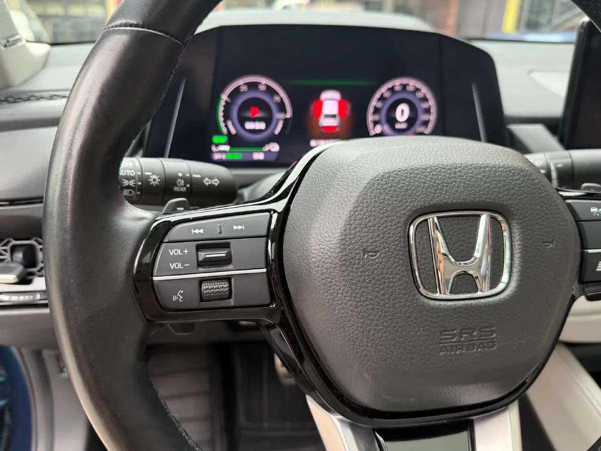 2023 Honda Accord 2.0L 148HP L4 E-CVT PHEV 17.7KWH,autocango,china used car exporter,china ev exporter,chinese used car exporter,chinese used ev exporter