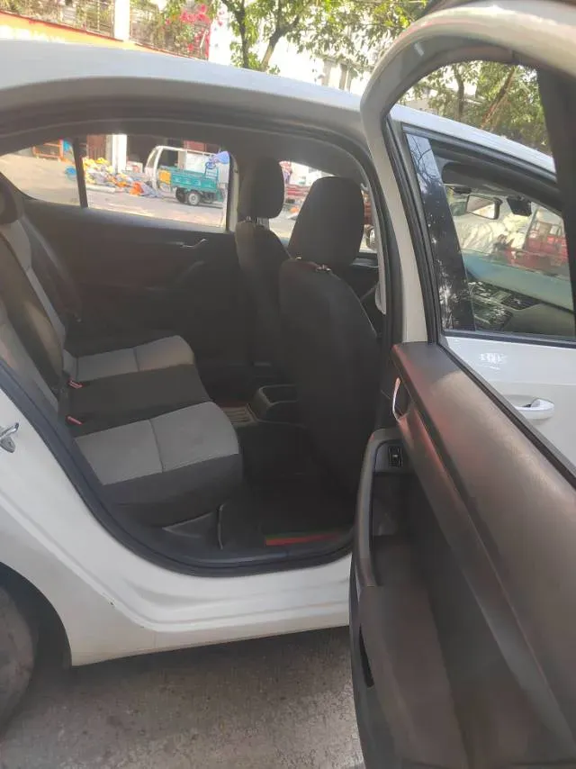 2017 Skoda Octavia 1.6L 110HP L4 5MT,autocango,china used car exporter,china ev exporter,chinese used car exporter,chinese used ev exporter