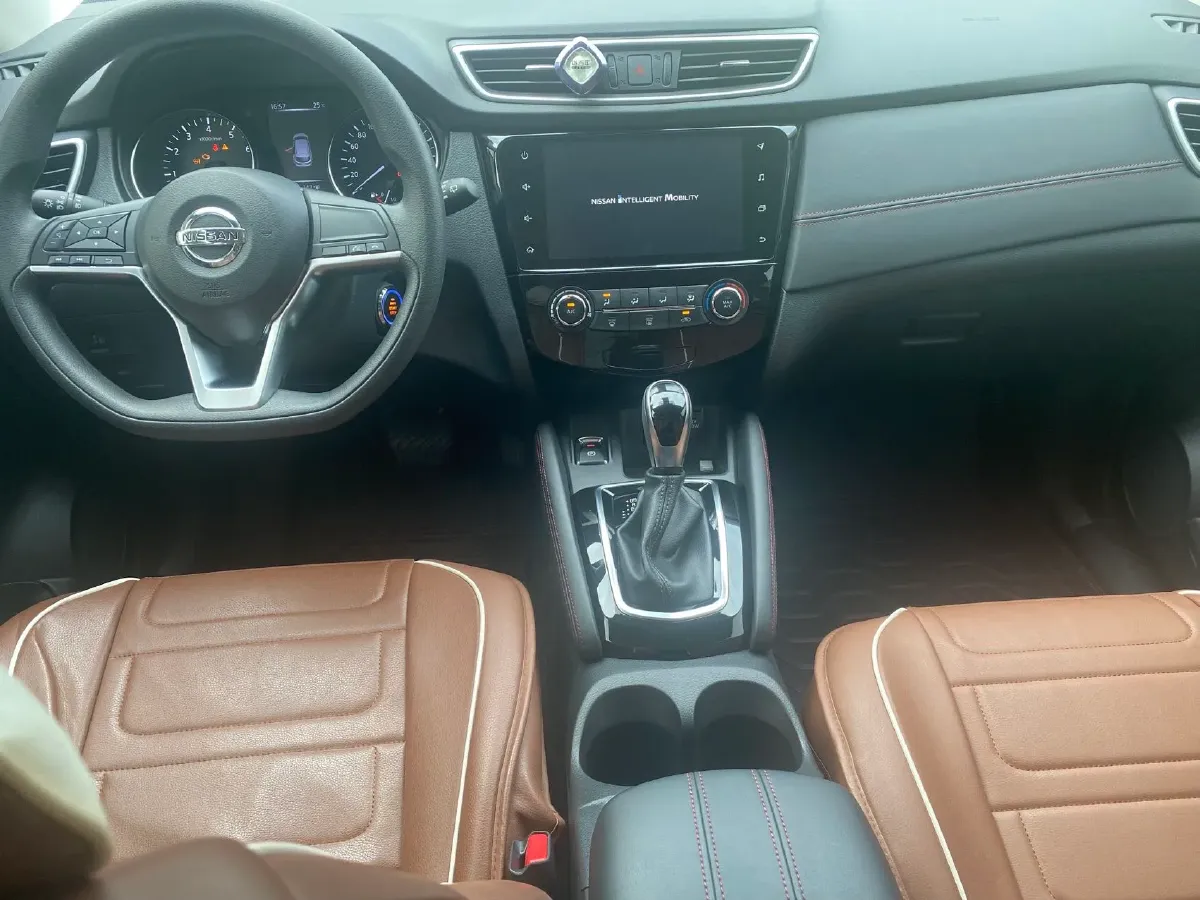 2021 Nissan Qashqai 2.0L 151HP L4 CVT,autocango,china used car exporter,china ev exporter,chinese used car exporter,chinese used ev exporter