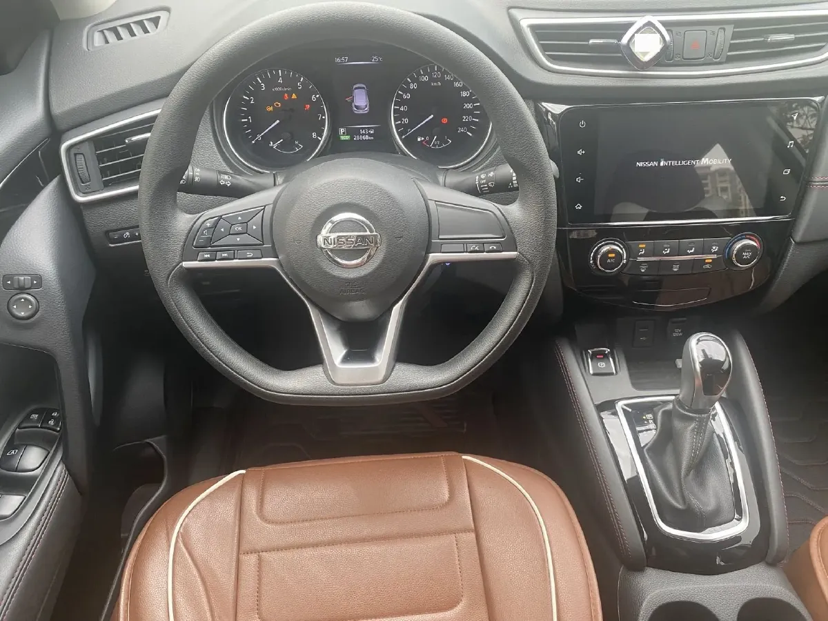 2021 Nissan Qashqai 2.0L 151HP L4 CVT,autocango,china used car exporter,china ev exporter,chinese used car exporter,chinese used ev exporter