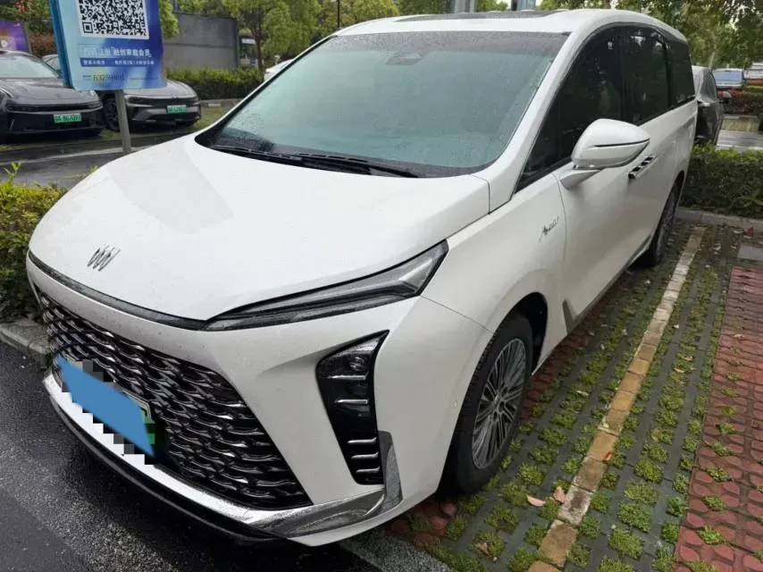 2024 Buick GL8 1.5T 180HP L4 2DHT PHEV 24.4KWH,autocango,china used car exporter,china ev exporter,chinese used car exporter,chinese used ev exporter