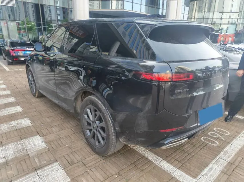 2024 Land Rover Range Rover Sport 3.0T 400HP L6 8AT,autocango,china used car exporter,china ev exporter,chinese used car exporter,chinese used ev exporter
