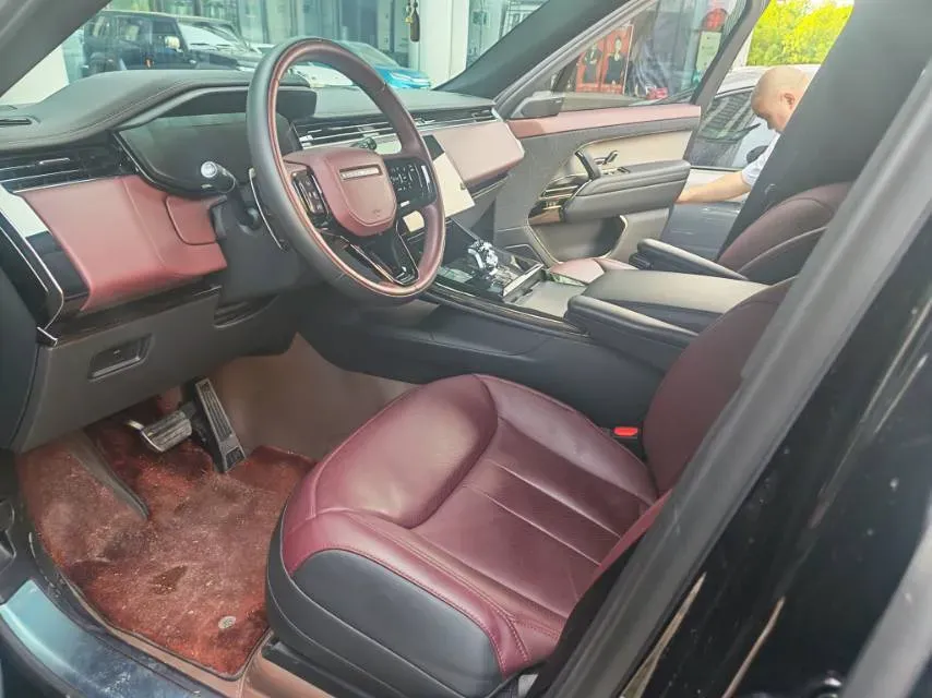 2024 Land Rover Range Rover Sport 3.0T 400HP L6 8AT,autocango,china used car exporter,china ev exporter,chinese used car exporter,chinese used ev exporter