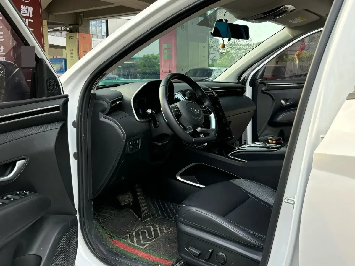 2023 Hyundai Tucson 1.5T 200HP L4 8AT,autocango,china used car exporter,china ev exporter,chinese used car exporter,chinese used ev exporter