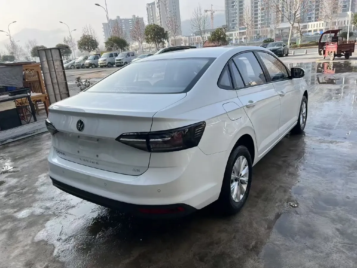 2025 Volkswagen Lavida 1.5L 110HP L4 6AT,autocango,china used car exporter,china ev exporter,chinese used car exporter,chinese used ev exporter