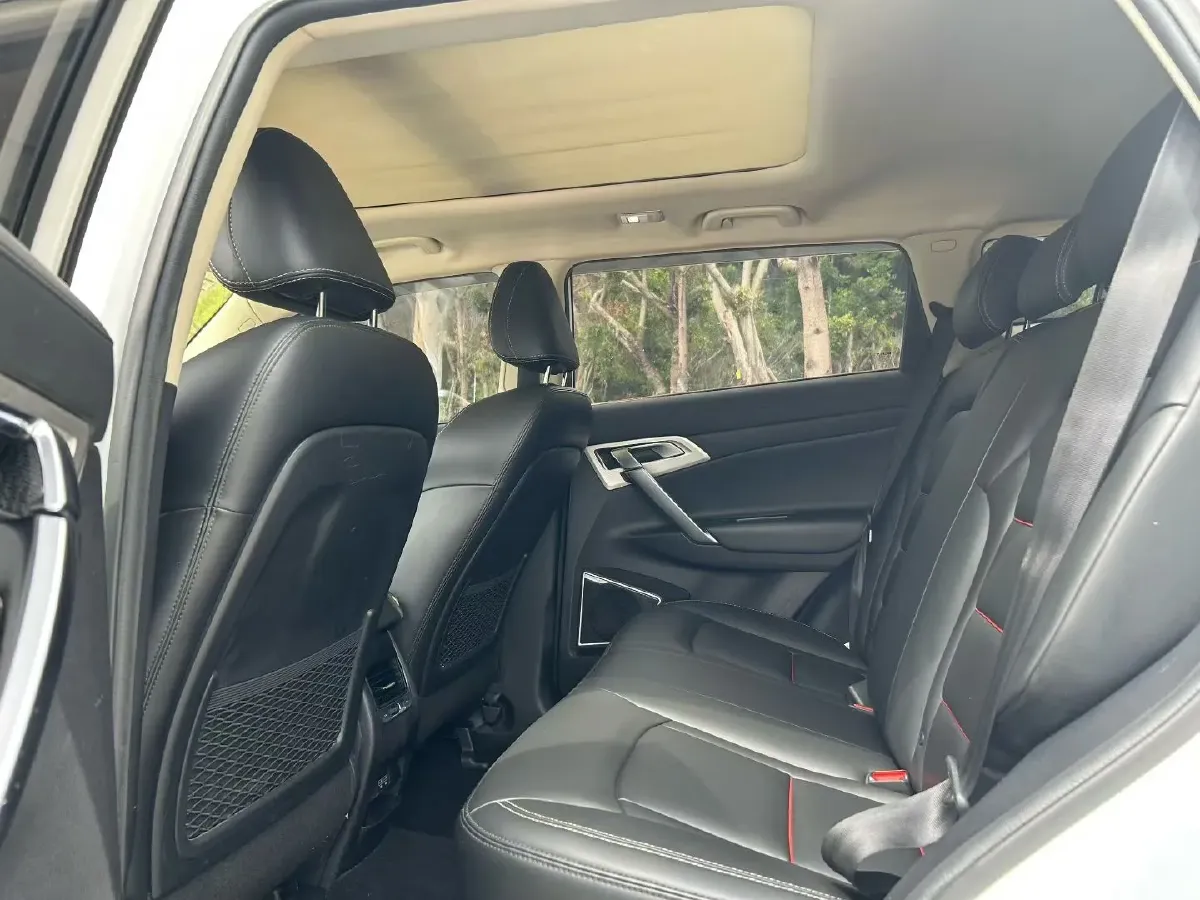 2018 Geely Azkarra 1.8T 184HP L4 6AT,autocango,china used car exporter,china ev exporter,chinese used car exporter,chinese used ev exporter