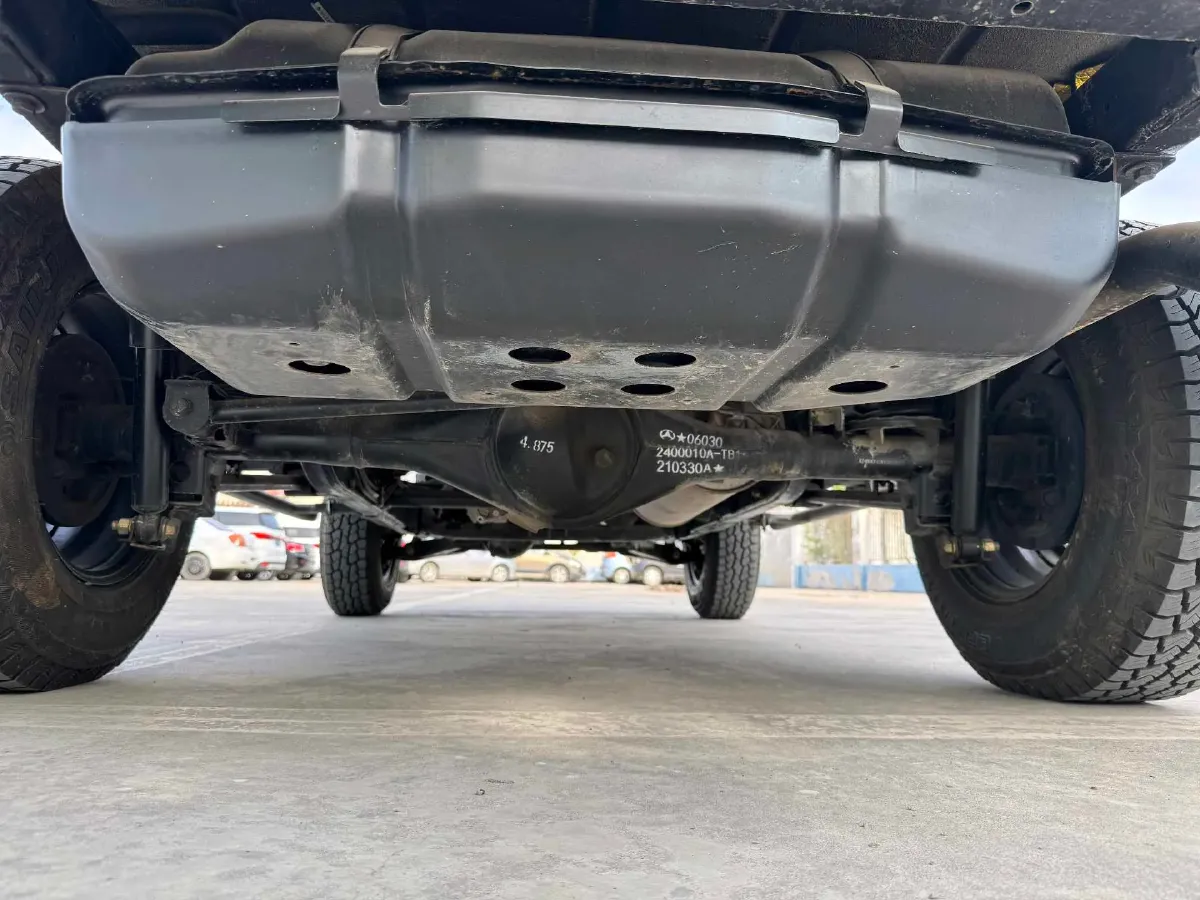 2020 BAW 212 2.4T 211HP L4 6MT,autocango,china used car exporter,china ev exporter,chinese used car exporter,chinese used ev exporter