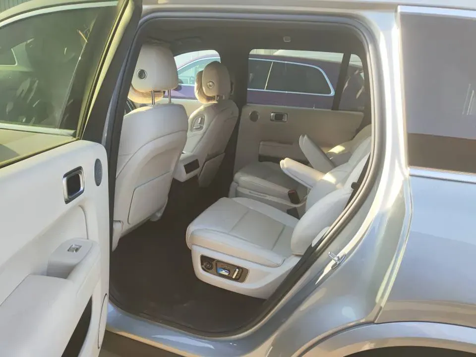 2024 Li L9 Range Extended 154HP REEV 52.3KWH,autocango,china used car exporter,china ev exporter,chinese used car exporter,chinese used ev exporter