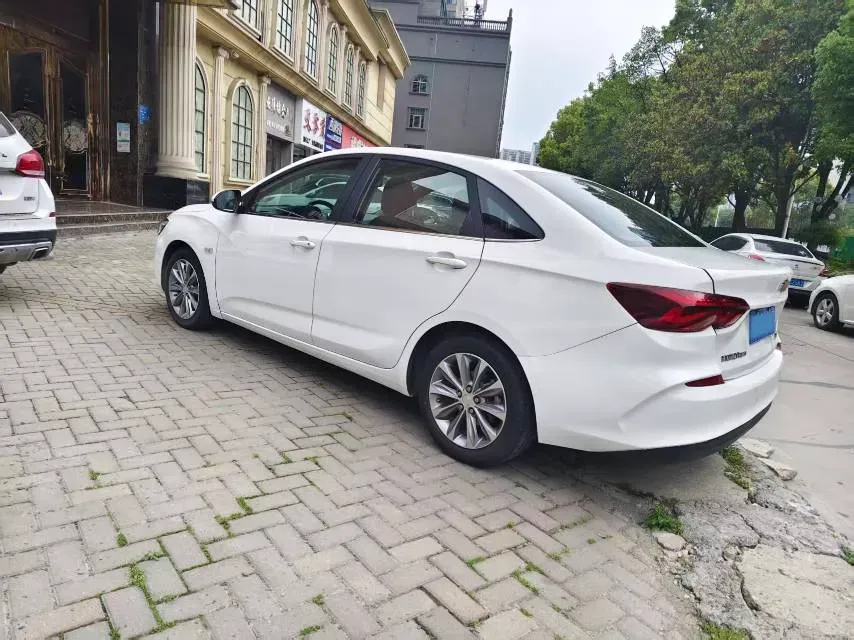 2022 Chevrolet Monza 1.5L 113HP L4 6AT,autocango,china used car exporter,china ev exporter,chinese used car exporter,chinese used ev exporter
