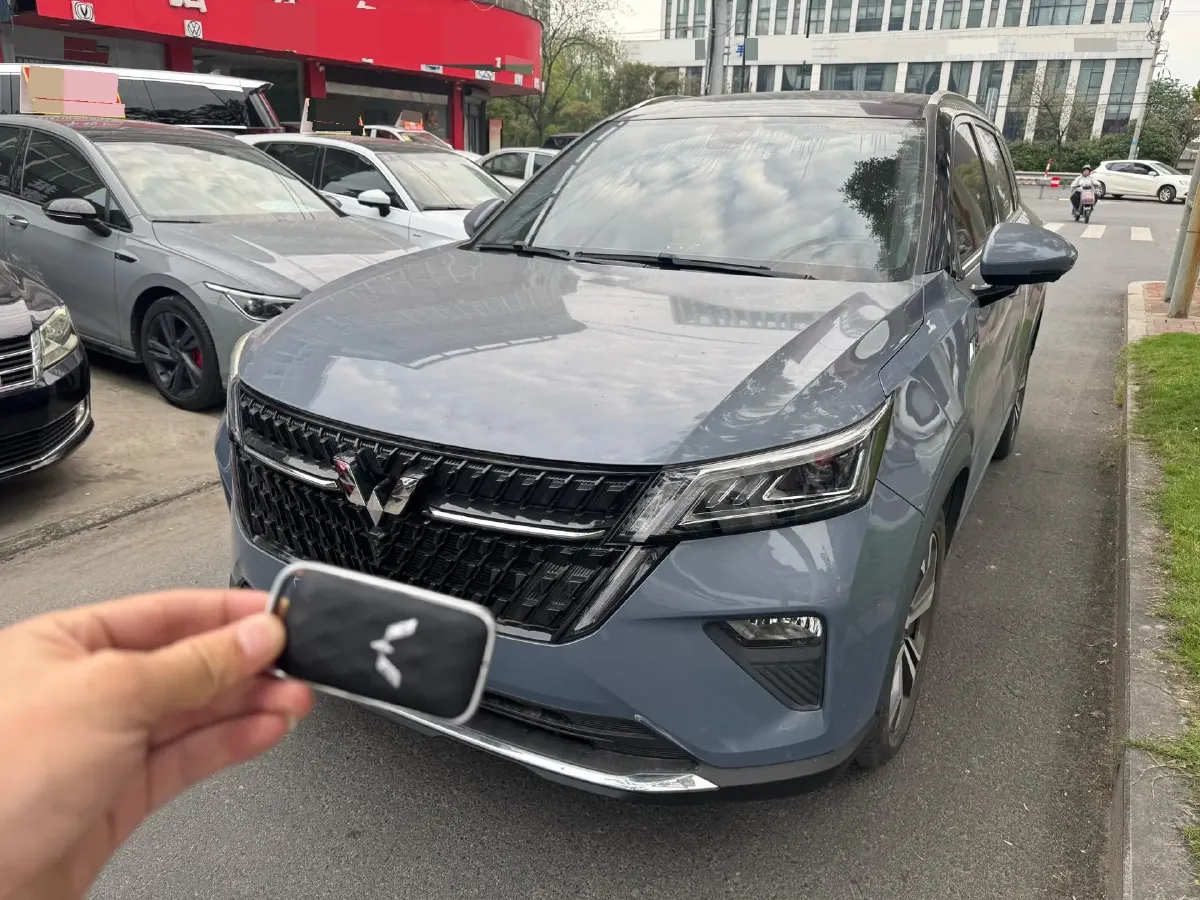 2021 WuLing XingChen 1.5T 147HP L4 CVT,autocango,china used car exporter,china ev exporter,chinese used car exporter,chinese used ev exporter